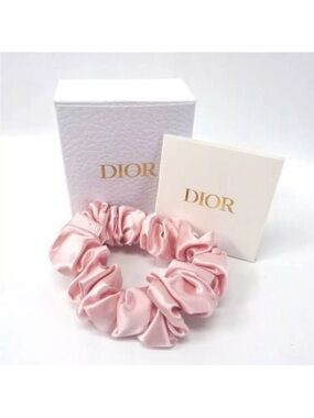 Dior Beaute Scrunchie